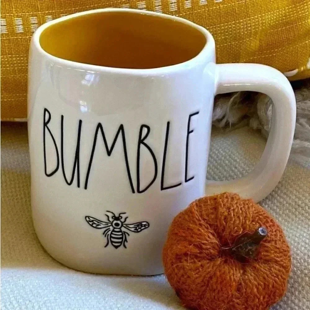Rae Dunn Bumble ceramic mug 🐝